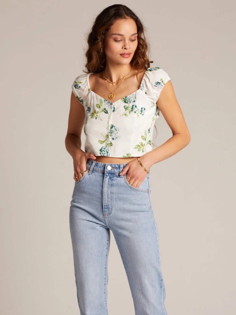 ROLLA'S White Erin Hydrangea Top